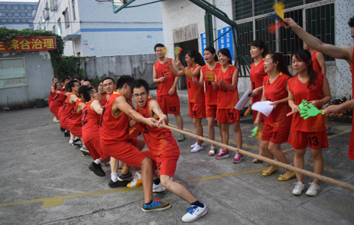 越達(dá)彩印拔河比賽